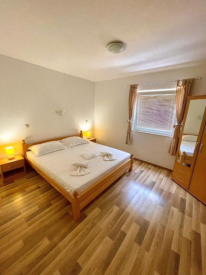 Apartments Anita And Zoran Stanici Eksteriør billede